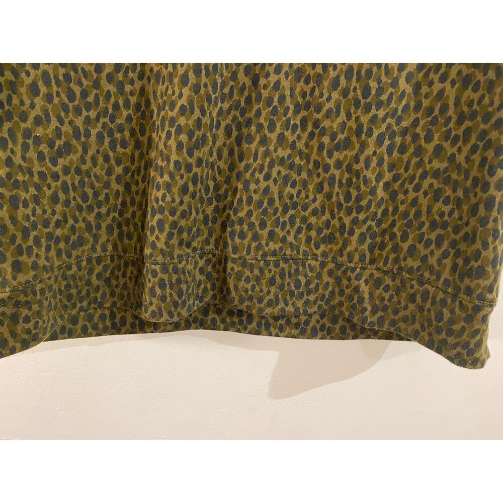 Green Black Animal Print Top Blouse SZ S Soft 3/4 Sleeve Career‎ Casual Date - Picture 3 of 6